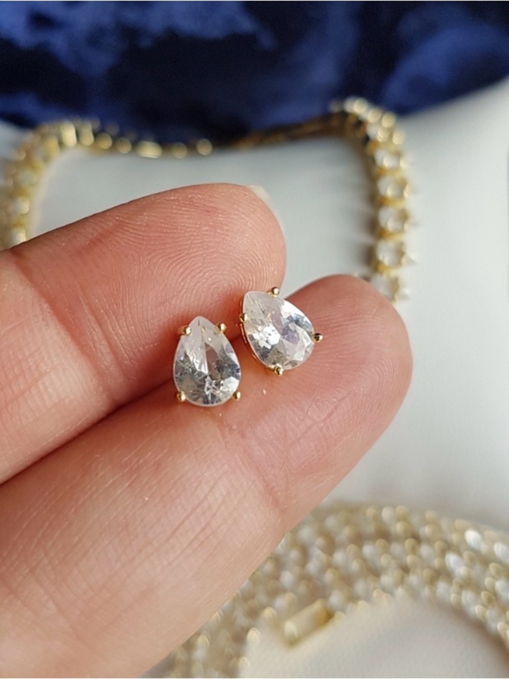 Swarovski Elements Yellow Gold Plated Teardrop Stud Earrings NEW